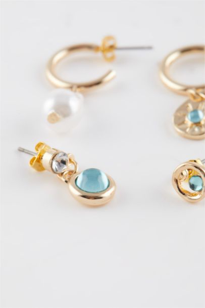 Woman 6 Piece Gold Earrings