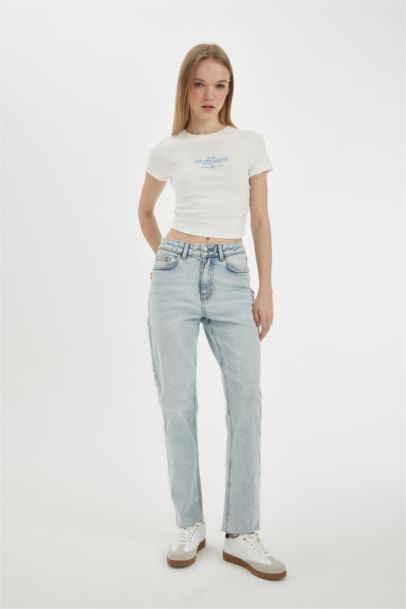 Jean taille haute Coupe droite à effet délavé