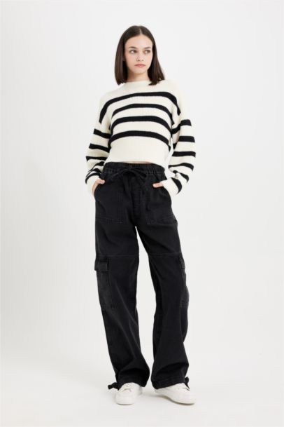 Jogger Yüksek Bel Kargo Cepli Bilek Boy Jean Pantolon