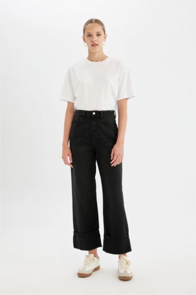 Relax Fit High Waist Ankle Length Jeans