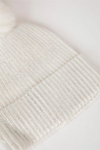 Шапка с принтом для женщин