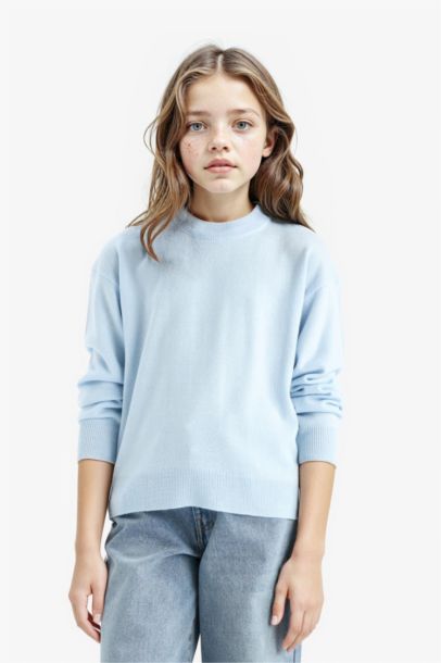Girl Standard Fit Crew Neck Knit Pullover