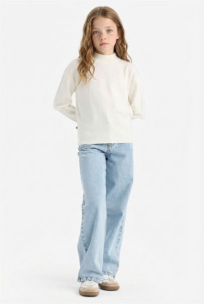 Girl Standard Fit Crew Neck Knit Pullover