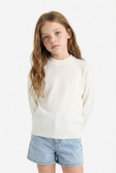 Girl Standard Fit Crew Neck Knit Pullover