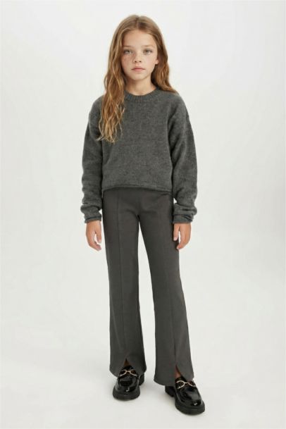 بلوفر تريكو بناتي بيزك قصة عادية برقبة مستديرة