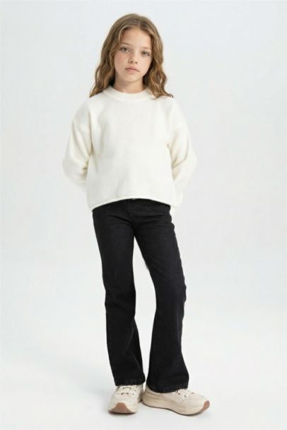 Girl Standard Fit Crew Neck Basic Knitted Pullover
