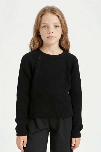 Girl Black Standard Fit Crew Neck Basic Knitted Pullover