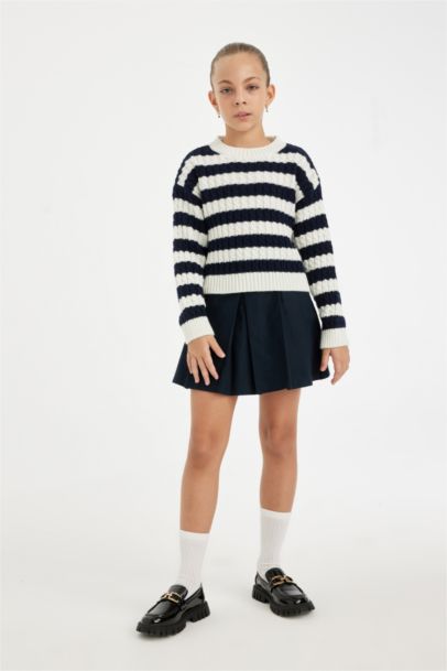 Girl Standard Fit Striped Crew Neck Pullover