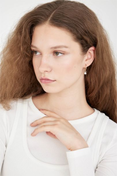 Woman 6 Piece Gold Earrings