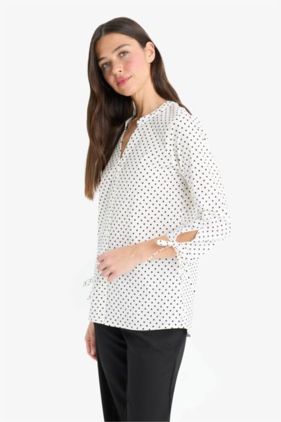 Chemise ajustée en bengaline imprimée à col rond et manches longues