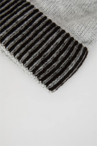 Man Color Block Beret