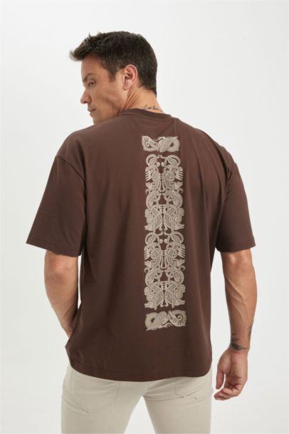 Oversize Fit Crew Neck Back Printed T-Shirt