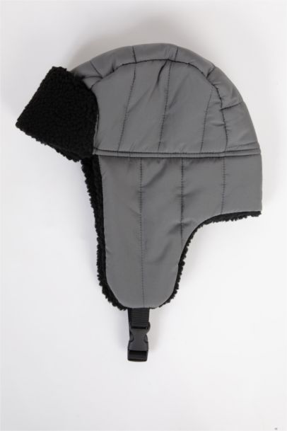 Шапка из искусственного меха для мужчин