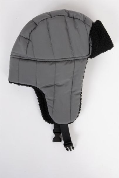 Шапка из искусственного меха для мужчин