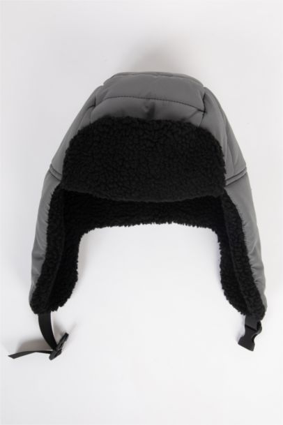 Шапка из искусственного меха для мужчин