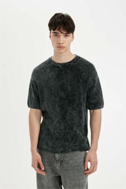 تيشيرت نص كم قصة مريحة ممشط