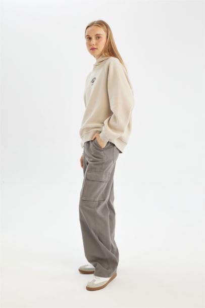 Straight Fit High Waist Gabardine Cargo Pants
