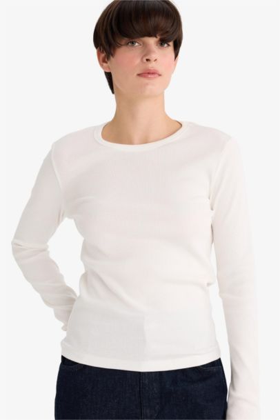 Woman Long Sleeve T-Shirt