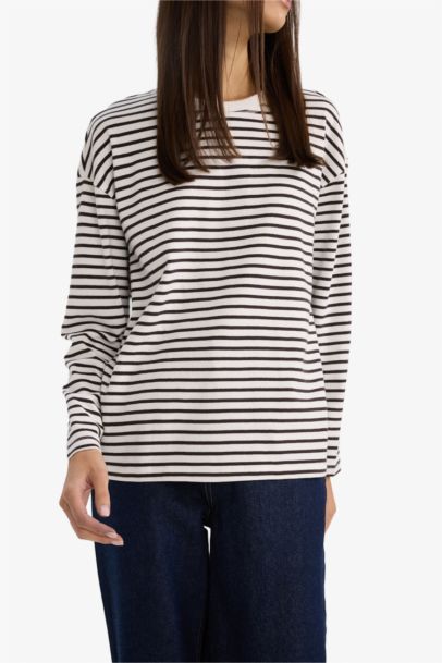 Woman Long Sleeve T-Shirt