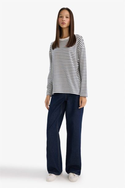 Woman Long Sleeve T-Shirt