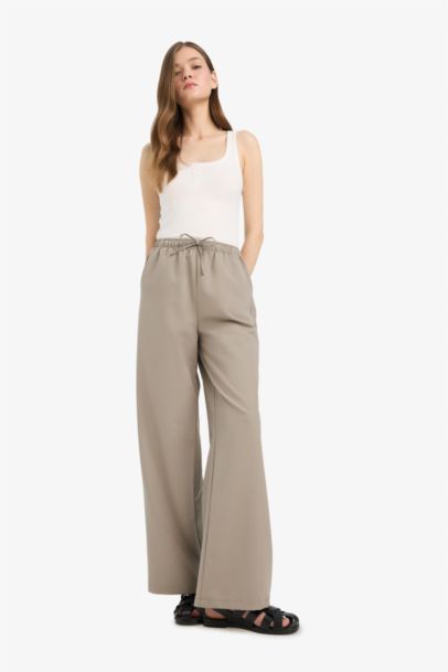 Wide Leg Regular Waist Trousers
