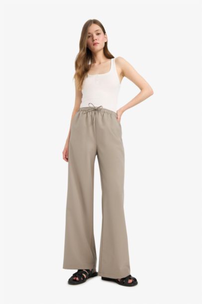 Wide Leg Regular Waist Trousers