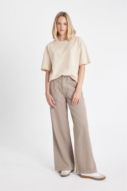 Pantalon à coupe Standard en Gabardine à jambes larges