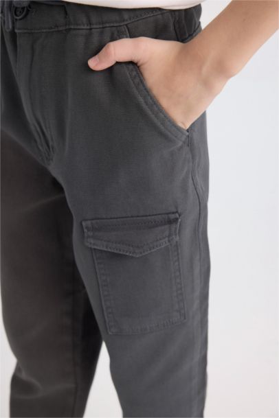Jogging cargo en gabardine à taille élastique et poches cargo pour Garçon