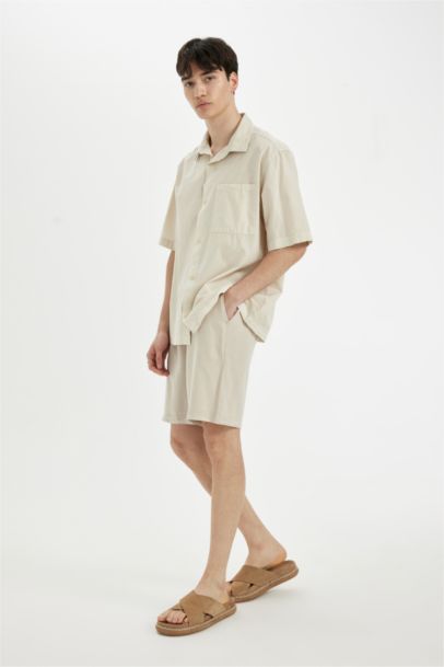 شورت قصة عادية