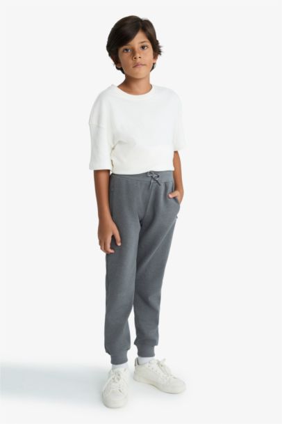 Beli Paçası Lastikli Cepli Jogger Eşofman Altı Erkek Çocuk