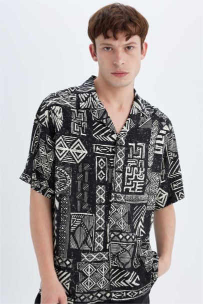 Regular Fit Printed Viscose Short Sleeve Shirt