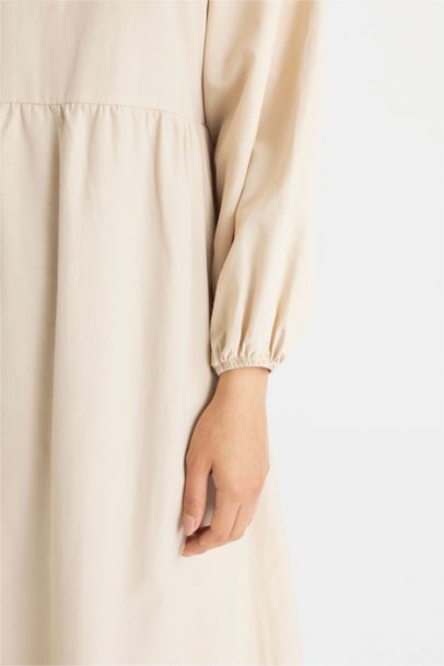 Balloon Fit Crew Neck Poplin Long Sleeve Maxi Dress