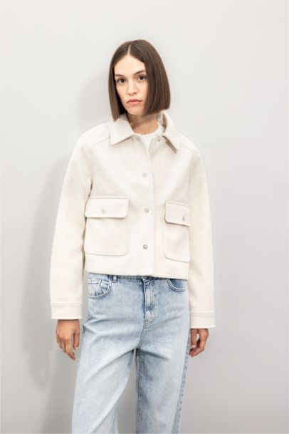 Regular Kalıp Polo Yaka Çıtçıtlı Cepli Kısa Kaşe Ceket