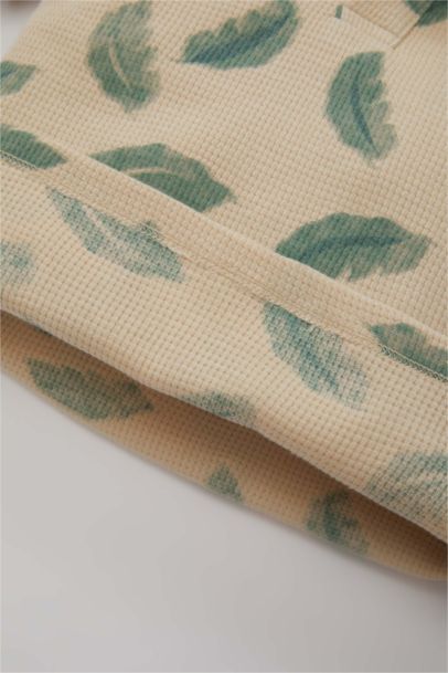 سيت ولادي شورت وتيشيرت نص ردن - قطعتين