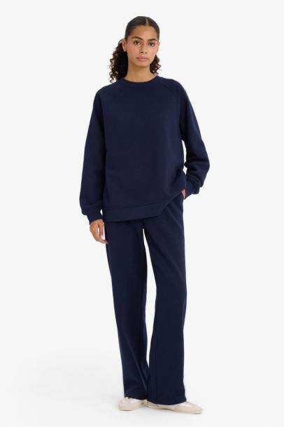 Straight Fit Basic Thick Sweatshirt Fabric Trousers