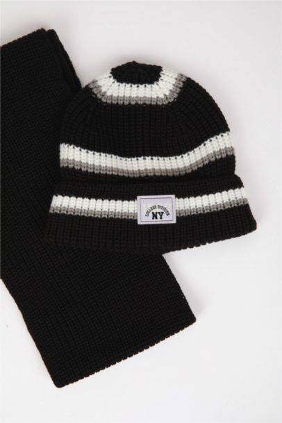 Erkek Çocuk Etiket Baskılı 2'li Triko Atkı