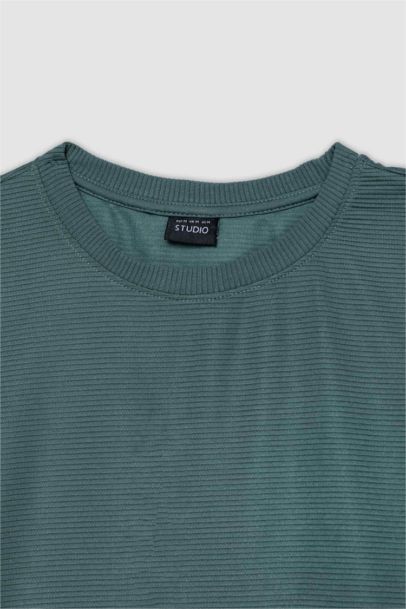 Slim Fit Crew Neck Short Sleeve T-Shirt