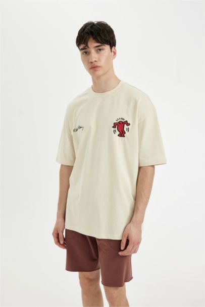 Oversize Fit Keith Haring Licensed Crew Neck Short Sleeve T-Shirt