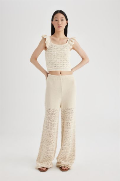 Débardeur Crop Top en Crochet à Col Carré