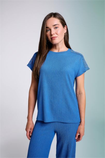 تيشيرت نص ردن وياخة مستديرة