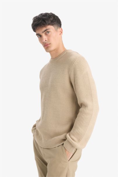 Standard Fit Crew Neck Knitwear Pullover