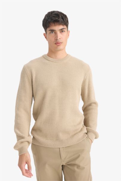 Standard Fit Crew Neck Knitwear Pullover