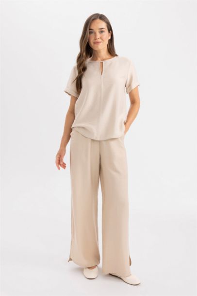 Regular Fit Round Collar Short Sleeve Blouse