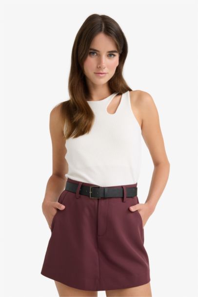  Yüksek Bel Düz Paça Kemerli Şort Etek