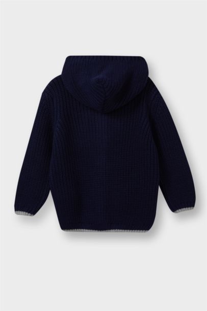 Triko Kapüşonlu Harf Nakışlı Düğmeli Hırka Erkek Bebek