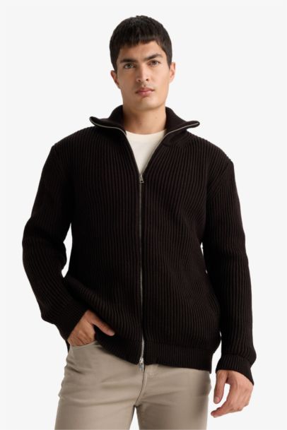 Standard Fit Turtleneck Knitwear Cardigan