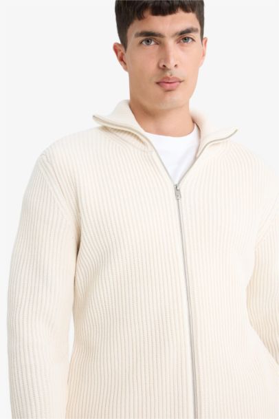 Standard Fit Stand Collar Zippered Knit Cardigan