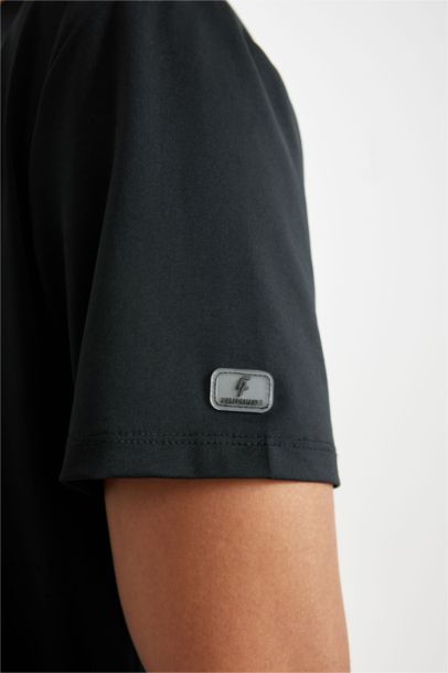 DeFactoFit Standard Fit Crew Neck Sports T-Shirt