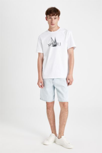 تيشيرت قصة عادية برقبة مستديرة