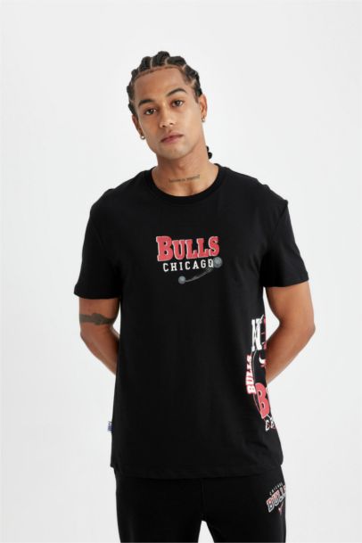 تيشيرت قطن قصة عادية برقبة مستديرة من شيكاغو بولز